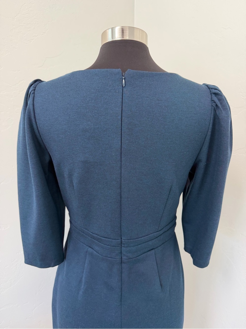 NWT Ann Taylor Dark Teal Sheath with Subtle Waist Hardware Midi Dress Size 8P - Picture 7 of 12